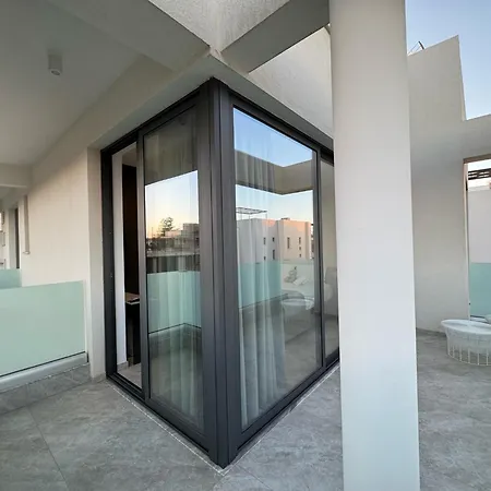 Sunrise Pearl - 2 Min Walk To Sirena Bay * パラリムニ