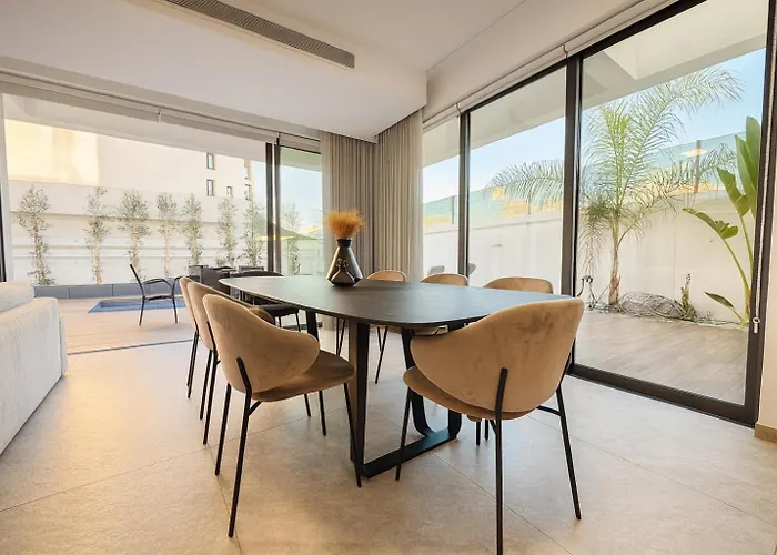 Sunrise Pearl - 2 Min Walk To Sirena Bay ヴィラ *