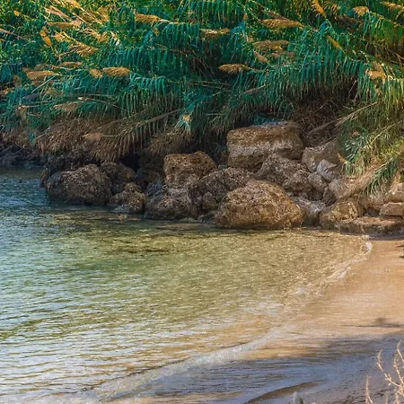 Sunrise Pearl - 2 Min Walk To Sirena Bay *