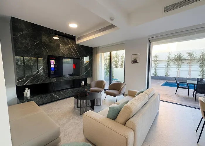 Villa Sunrise Pearl - 2 Min Walk To Sirena Bay