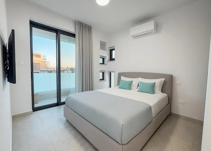 Villa Sunrise Pearl - 2 Min Walk To Sirena Bay Paralimni